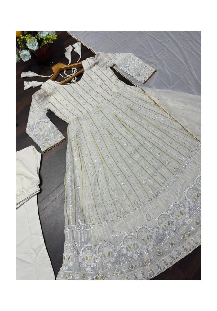 Malishka Export فستان أناركالي أبيض مع دُبَتَة للنساء - Image 5